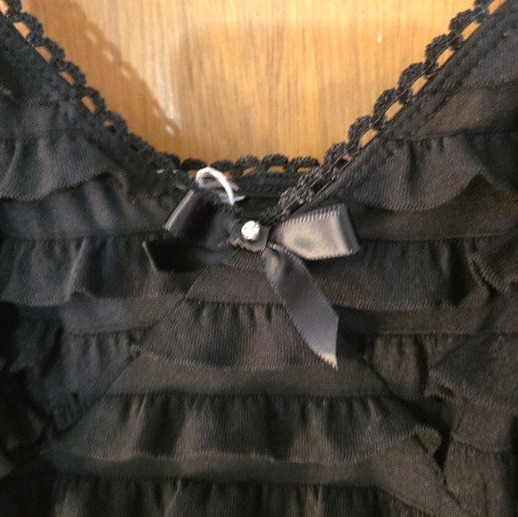 Black Textured Sleeveless Night Gown Size Small. - Picture 3 of 4